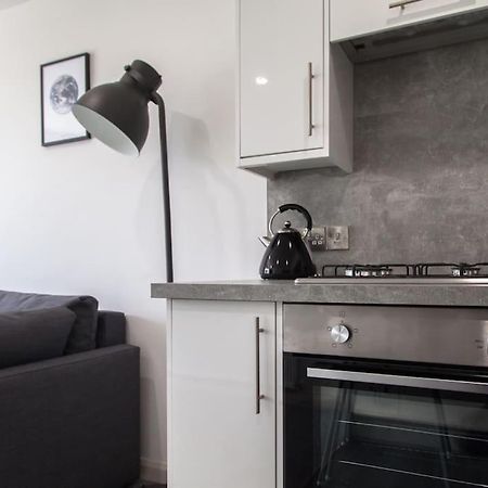 Stunning 2 Bed Apartment With Sea Views, Penzance Exterior foto