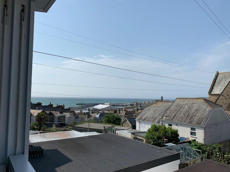 Stunning 2 Bed Apartment With Sea Views, Penzance Exterior foto
